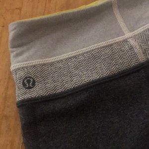 lululemon yoga pants
